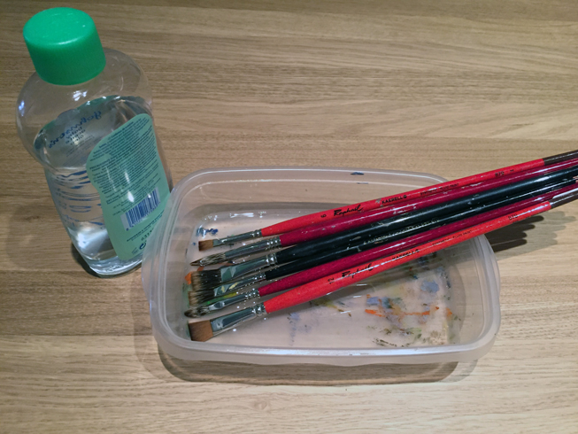 How to clean oil paint brushes and enjoy it - The Art Digger